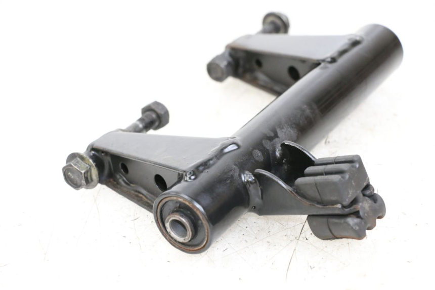 photo de SOPORTE DEL MOTOR PEUGEOT KISBEE 4T 50 (2018 - 2022) - Primer plano técnico