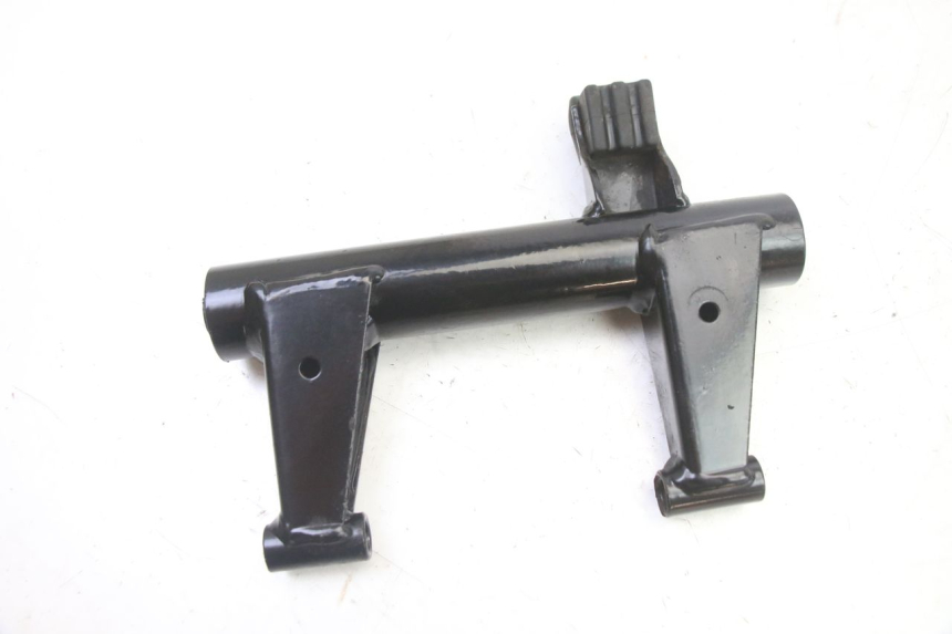 photo de SOPORTE DEL MOTOR PEUGEOT KISBEE 4T 50 (2018 - 2022) - Otra perspectiva