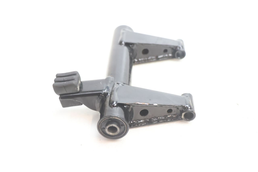 photo de SOPORTE DEL MOTOR PEUGEOT KISBEE 4T 50 (2018 - 2022) - Primer plano técnico