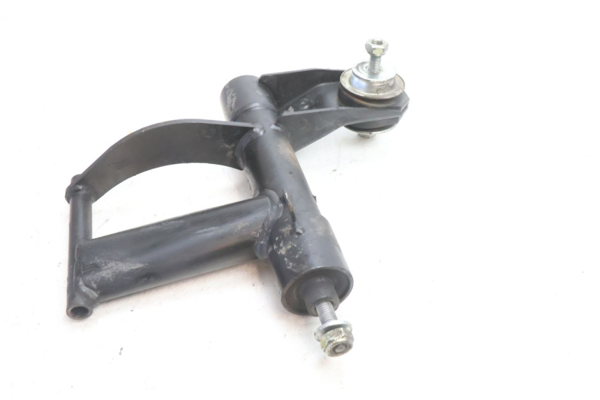 photo de SOPORTE MOTOR PIAGGIO LIBERTY IGET 4T 50 (2021 - 2025) - Detalles de los puntos de fijación