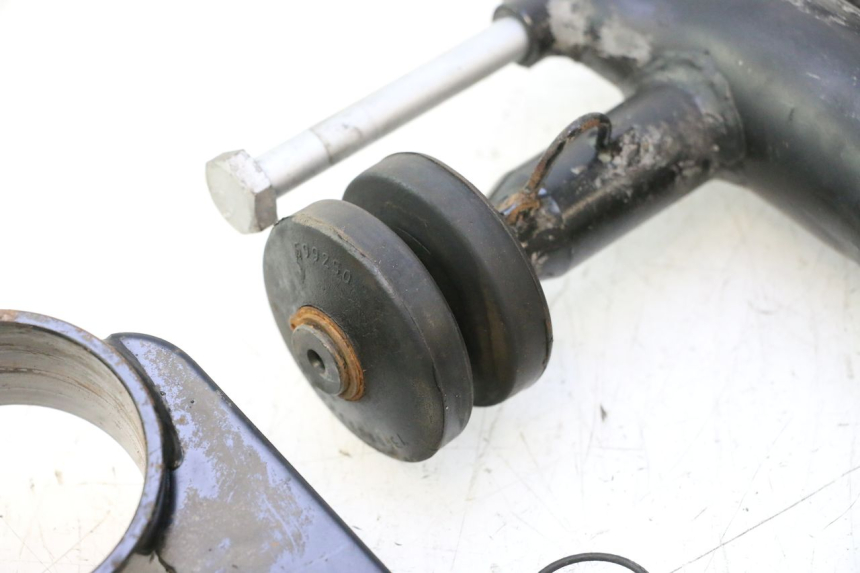 photo de SOPORTE MOTOR PIAGGIO LIBERTY IGET S 125 (2016 - 2020) - Primer plano técnico