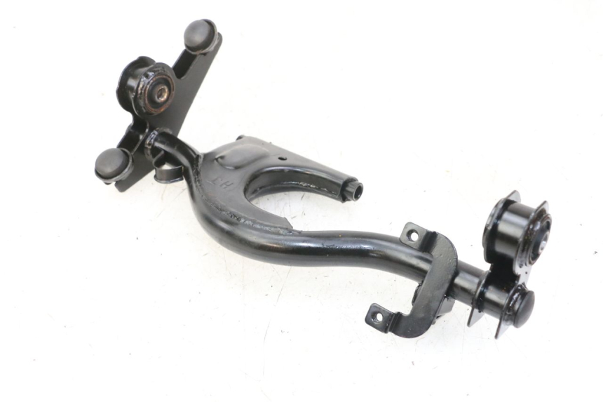 photo de SOPORTE MOTOR LONGJIA SHARPY 125 (2020 - 2024) - Zoom estado de uso