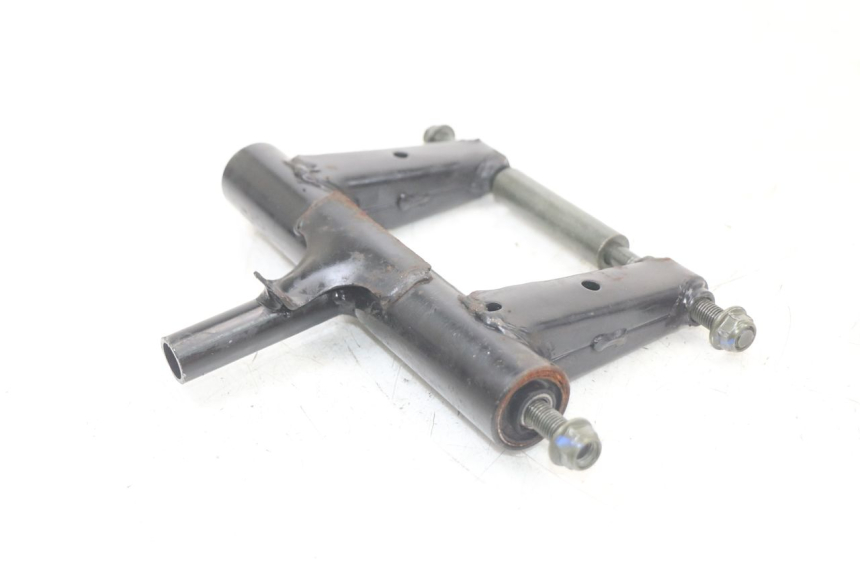 photo de SOPORTE MOTOR MASH LEGEND'R 4T 50 (2021 - 2025) - Primer plano técnico