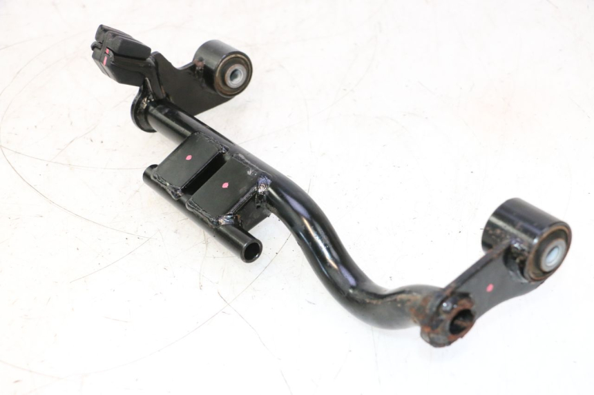 photo de SOPORTE MOTOR SYM MIO 50 (2005 - 2010) - Primer plano técnico