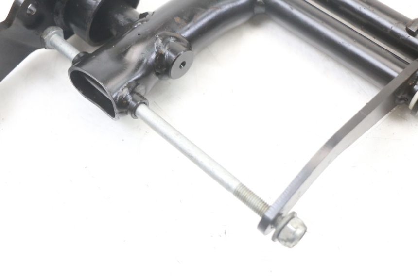 photo de SOPORTE MOTOR PIAGGIO MP3 HPE 350 (2018 - 2020) - Zoom estado de uso