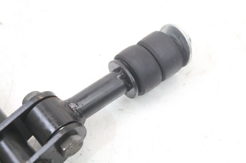 photo de SOPORTE MOTOR PIAGGIO MP3 HPE 350 (2018 - 2020) - Primer plano técnico