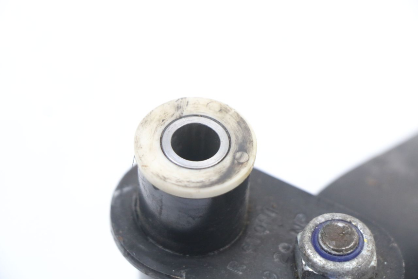 photo de SOPORTE DEL MOTOR PIAGGIO MP3 LT 400 (2007 - 2012) - Detalles de los puntos de fijación