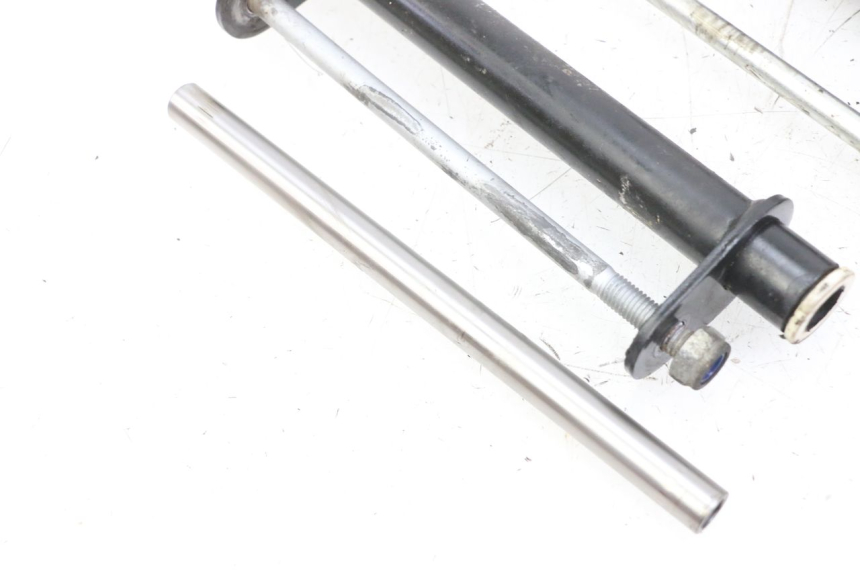 photo de SOPORTE MOTOR PIAGGIO MP3 500 (2011 - 2015) - Vista general del producto