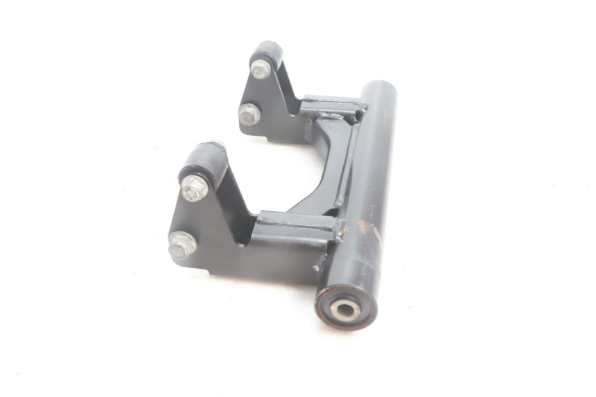 photo de SOPORTE MOTOR YAMAHA N-MAX NMAX 125 (2021 - 2024) - Primer plano técnico