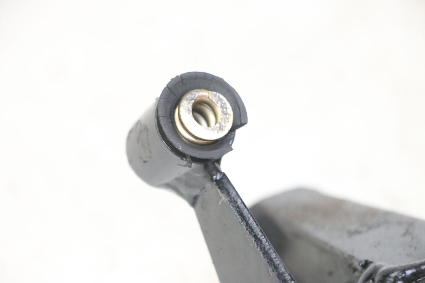 photo de SOPORTE MOTOR KYMCO LIKE 4T 50 (2019 - 2025) - Detalles de los puntos de fijación