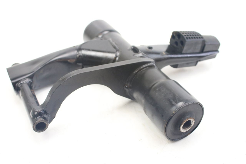 photo de SOPORTE DEL MOTOR PIAGGIO NEW TYPHOON 50 (2018 - 2021) - Otra perspectiva