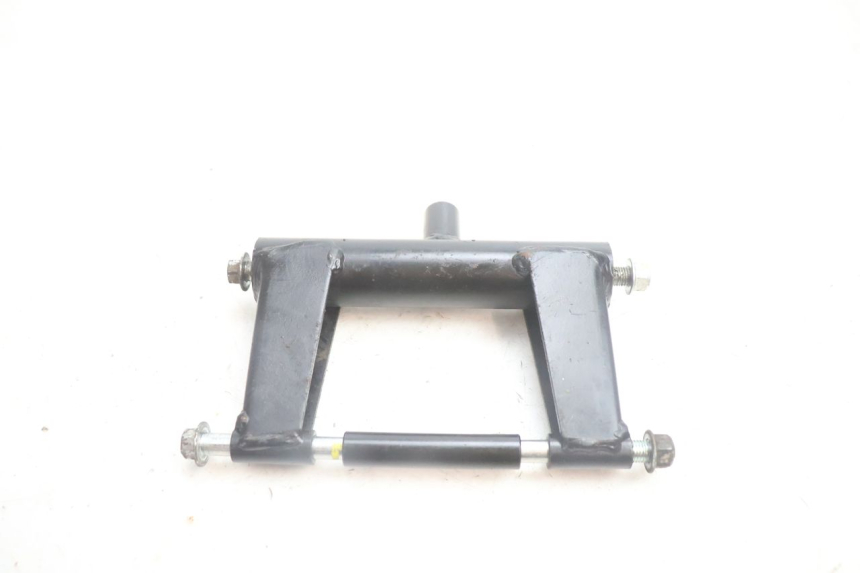 photo de SOPORTE MOTOR JM MOTORS OLDIES 4T 50 (2020 - 2026) - Detalles de los puntos de fijación