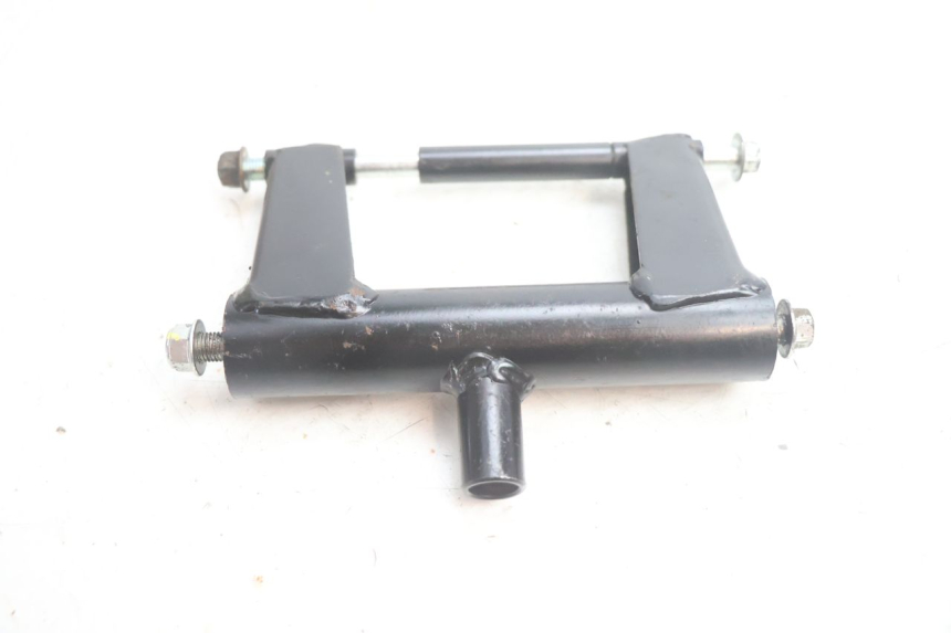 photo de SOPORTE MOTOR JM MOTORS OLDIES 4T 50 (2020 - 2026) - Estado de la superficie y material