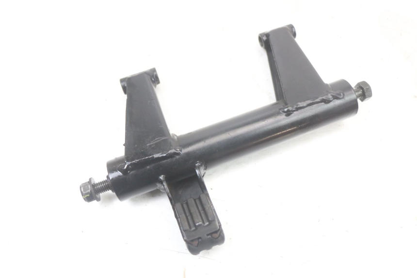 photo de SOPORTE MOTOR PEUGEOT STREETZONE 4T 50 (2018 - 2023) - Otra perspectiva