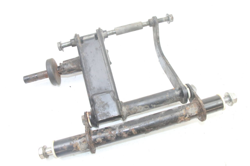 photo de SOPORTE MOTOR PIAGGIO VESPA GRANTURISMO 125 (2003 - 2007) - Otra perspectiva