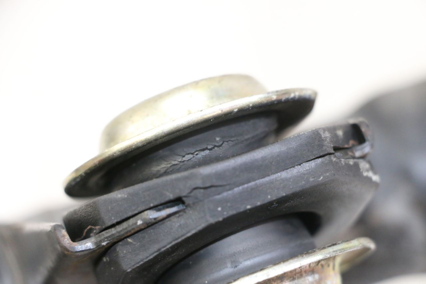 photo de SOPORTE MOTOR PIAGGIO VESPA LX 150 (2005 - 2013) - Zoom estado de uso