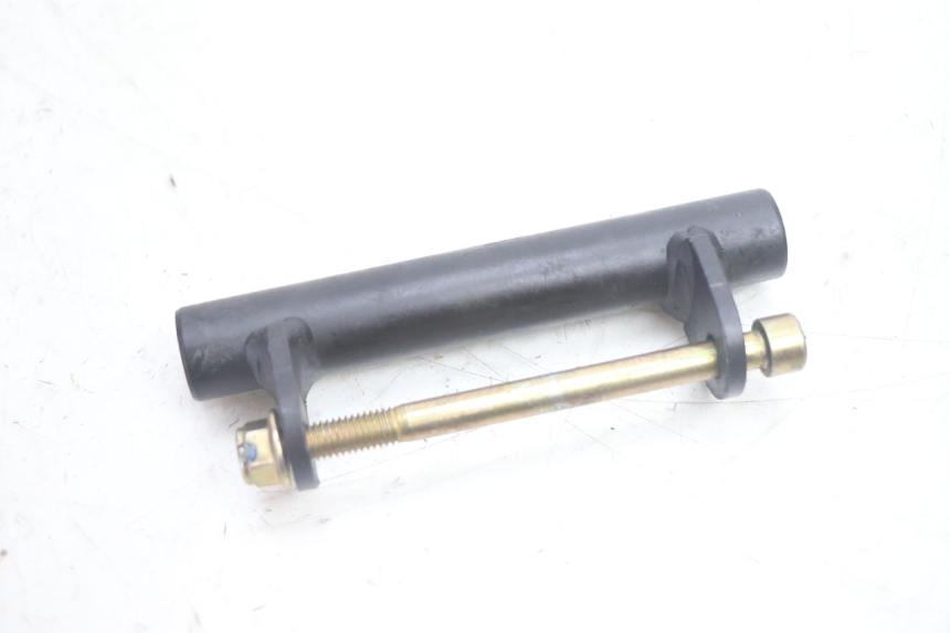 photo de SOPORTE DEL MOTOR APOLLO RFZ 150 - Primer plano técnico