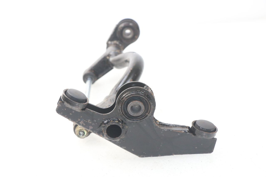 photo de SOPORTE DEL MOTOR DAELIM S3 125 (2010 - 2017) - Otra perspectiva