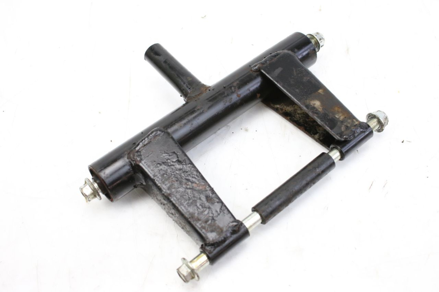 photo de SOPORTE DEL MOTOR JM MOTORS SANTANA 50 (2014 - 2023) - Detalle de la pieza