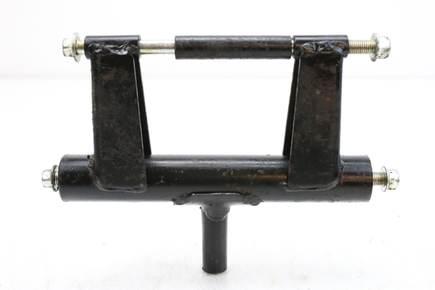 photo de SOPORTE DEL MOTOR JM MOTORS SANTANA 50 (2014 - 2023) - Primer plano técnico