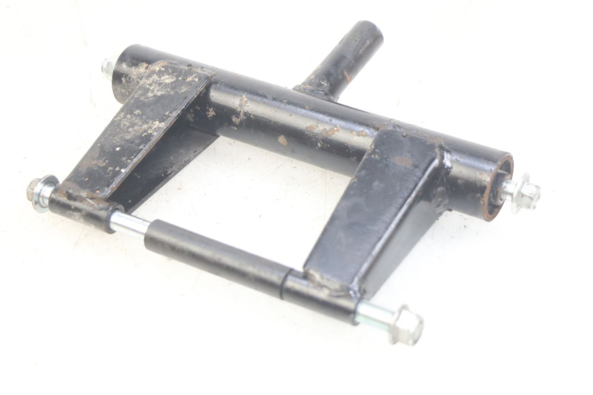 photo de SOPORTE DEL MOTOR JM MOTORS SANTANA 50 (2014 - 2023) - Otra perspectiva