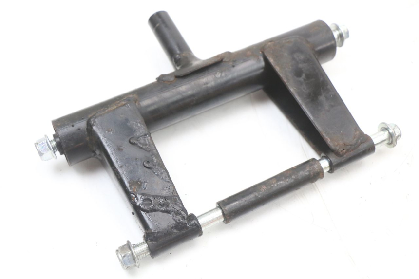 photo de SOPORTE DEL MOTOR JM MOTORS SANTANA 50 (2014 - 2023) - Detalle de la pieza