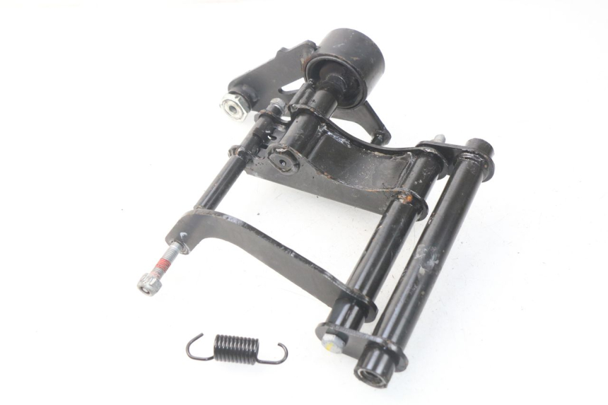 photo de SOPORTE MOTOR PEUGEOT SATELIS 300 (2012 - 2015) - Detalles de los puntos de fijación