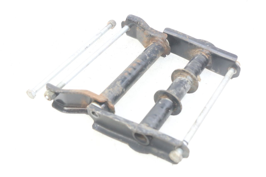 photo de SOPORTE DEL MOTOR PEUGEOT SATELIS 125 (2006 - 2009) - Características distintivas