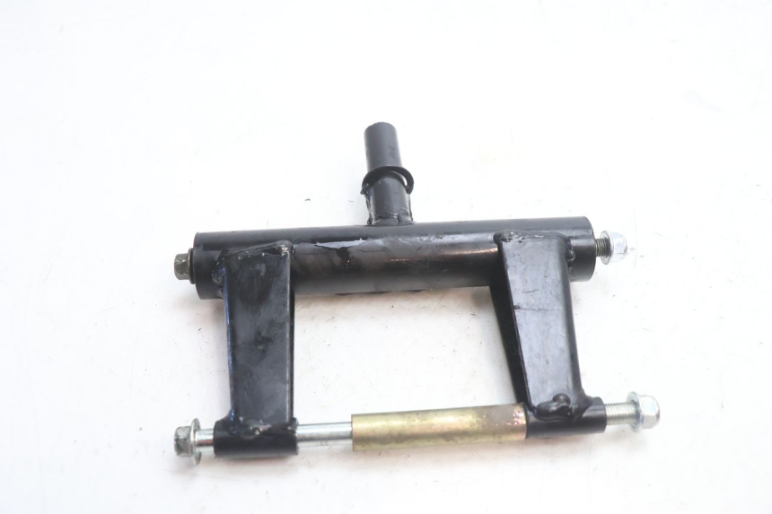 photo de SOPORTE MOTOR VASTRO STREET S 50 (2016 - 2021) - Estado de la superficie y material