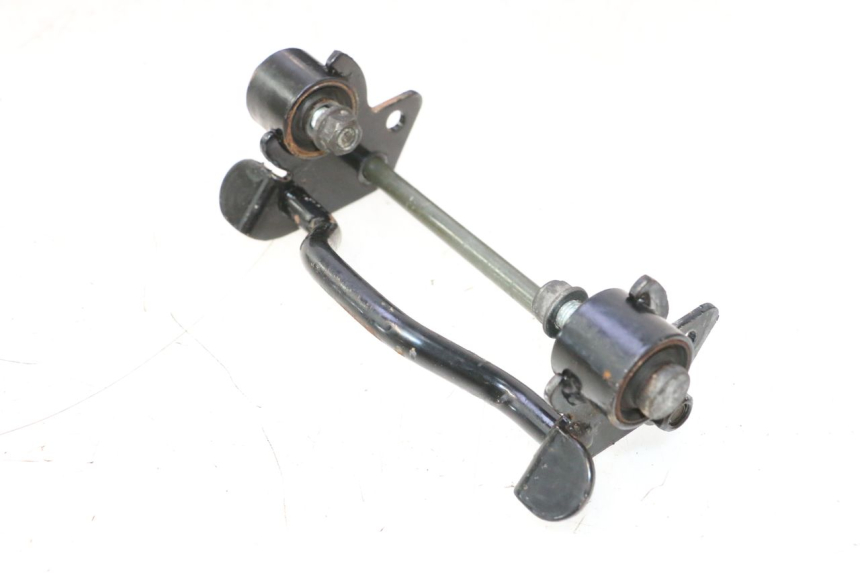 photo de SOPORTE DEL MOTOR MBK STUNT NAKED 50 (2004 - 2018) - Primer plano técnico
