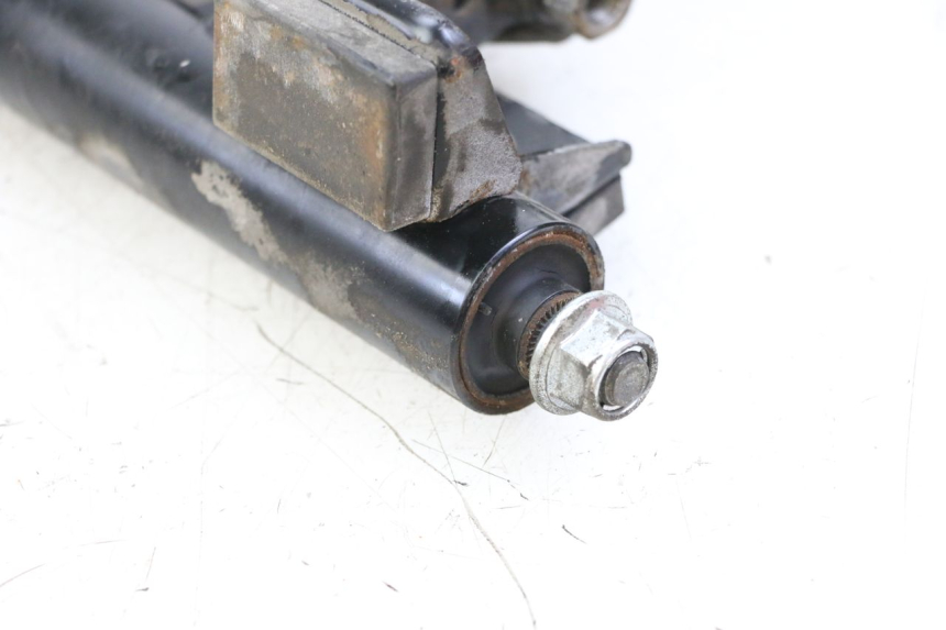 photo de SOPORTE MOTOR SUZUKI BURGMAN 125 (2015 - 2017) - Primer plano técnico