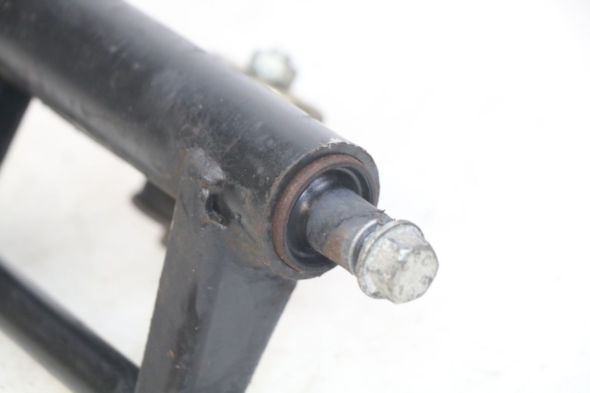 photo de SOPORTE DEL MOTOR PEUGEOT SV 125 (1991 - 1994) - Zoom estado de uso