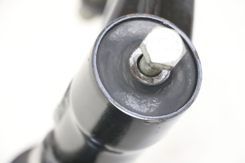 photo de SOPORTE DEL MOTOR APRILIA SXR 50 (2021 - 2023) - Zoom estado de uso