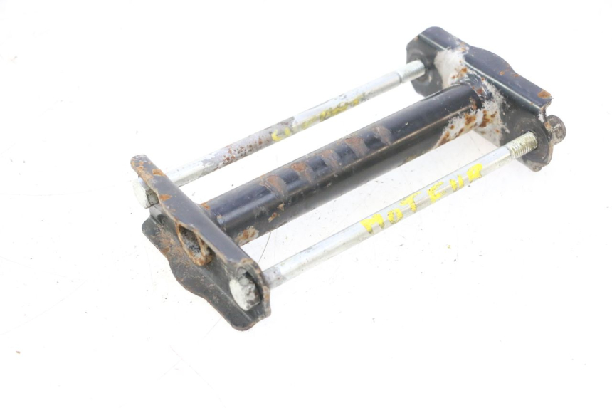 photo de SOPORTE DEL MOTOR PEUGEOT TREKKER 50 (1995 - 2004) - Zoom estado de uso