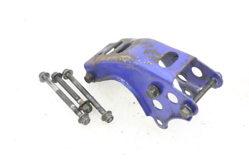 photo de SOPORTE DEL MOTOR YAMAHA TTR 125 (2000 - 2020) - Primer plano técnico