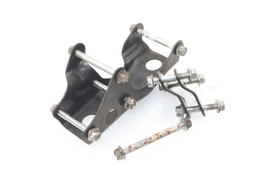 photo de SOPORTE MOTOR SUZUKI TU X TUX VOLTY 125 (1999 - 2001) - Detalle de la pieza