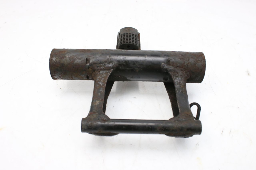 photo de SOPORTE DEL MOTOR PIAGGIO TYPHOON 50 (1993 - 1999) - Otra perspectiva