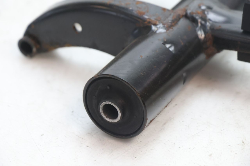 photo de SOPORTE MOTOR PIAGGIO TYPHOON 50 (2000 - 2009) - Detalle de la pieza