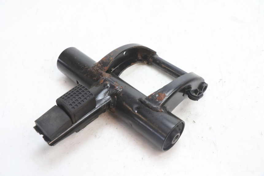 photo de SOPORTE MOTOR PIAGGIO TYPHOON 50 (2000 - 2009) - Zoom estado de uso