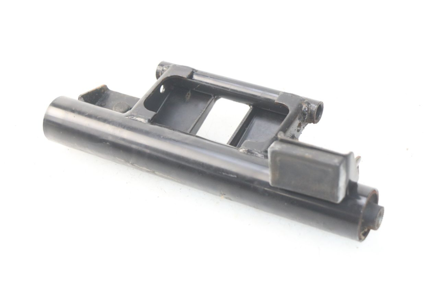 photo de SOPORTE MOTOR SUZUKI UC EPICURO 125 (1999 - 2003) - Vista principal