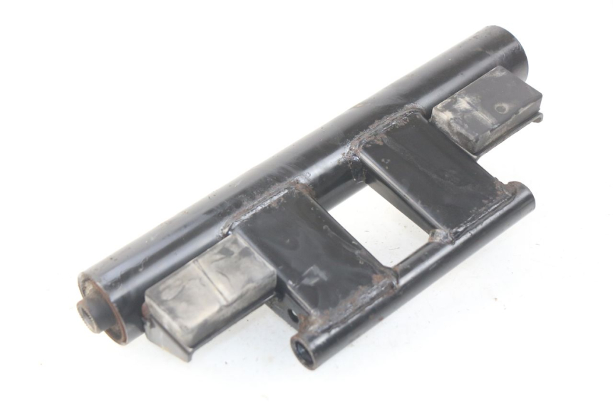 photo de SOPORTE MOTOR SUZUKI UC EPICURO 125 (1999 - 2003) - Otra perspectiva