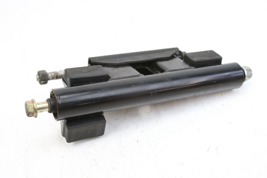 photo de SOPORTE DEL MOTOR SUZUKI UH BURGMAN 125 (2002 - 2006) - Vista principal