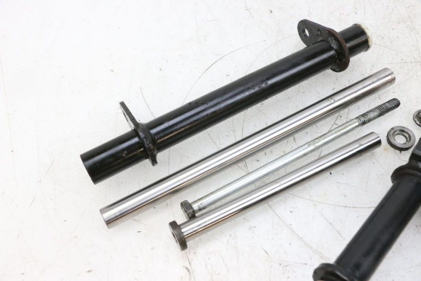 photo de SOPORTE MOTOR PIAGGIO VESPA GTS SUPER IE 125 (2009 - 2016) - Recambio usado revisado