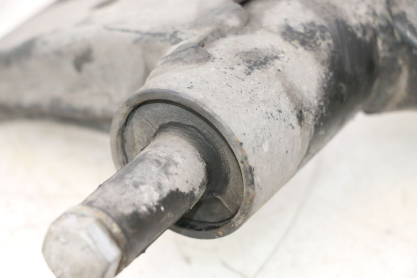 photo de SOPORTE DEL MOTOR PIAGGIO VESPA PRIMAVERA 2T 50 (2013 - 2018) - Detalle de la pieza