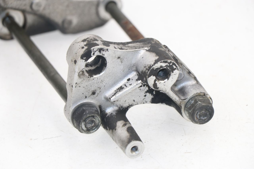 photo de SOPORTE MOTOR HONDA VTR F FIRESTORM 1000 (1997 - 2001) - Primer plano técnico