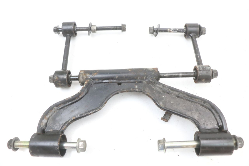 photo de SOPORTE DEL MOTOR YAMAHA X-MAX XMAX 125 (2010 - 2013) - Primer plano técnico