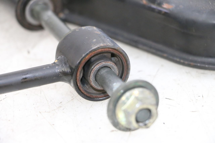 photo de SOPORTE DEL MOTOR YAMAHA XMAX X-MAX 125 (2006 - 2009) - Vista general del producto