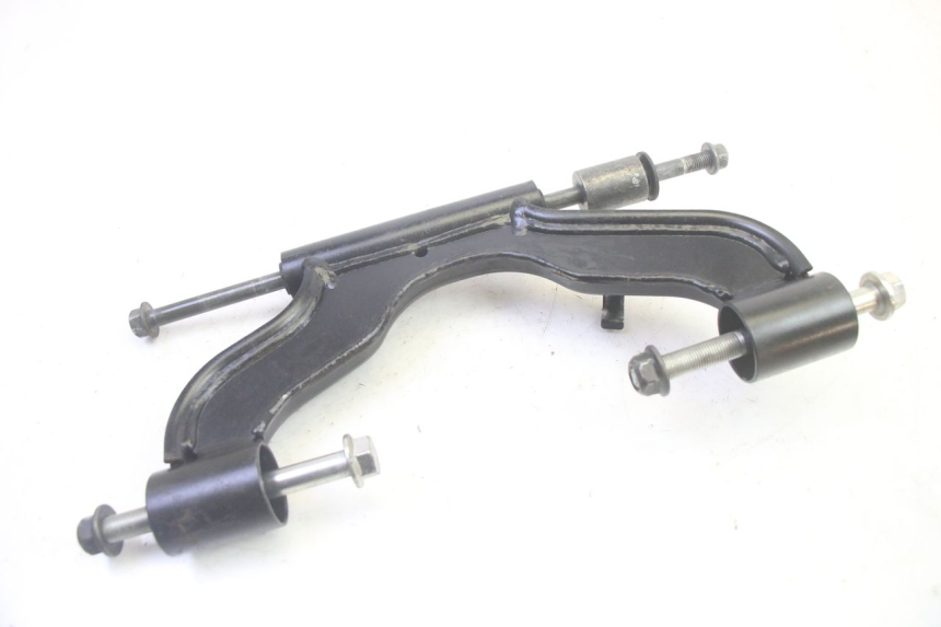 photo de SOPORTE DEL MOTOR YAMAHA XMAX X-MAX 125 (2006 - 2009) - Marcados y referencias originales