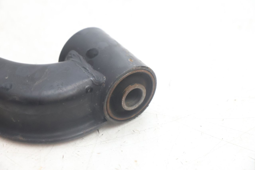 photo de SOPORTE DEL MOTOR YAMAHA X-MAX XMAX 125 (2010 - 2013) - Zoom sobre los componentes