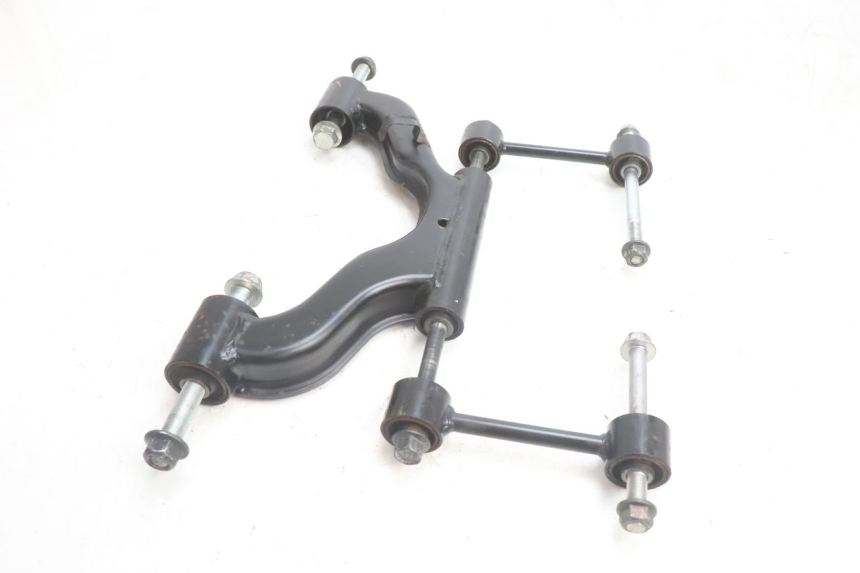 photo de SOPORTE DEL MOTOR YAMAHA X-MAX XMAX 125 (2010 - 2013) - Detalle de la pieza